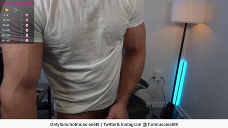 hotmuscles6t9  25-03-2022